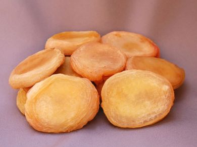 DRIED WHITE PEACHES