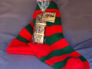 HANDMADE SUGAR PLUMS (3-PACK STOCKING STUFFER)